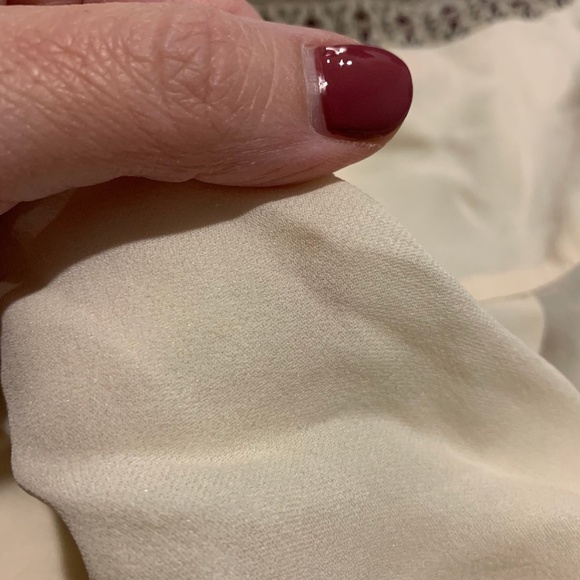 Tory Burch V-neck Silk Peasant Blouse in Cream size 2 - Picture 9 of 9